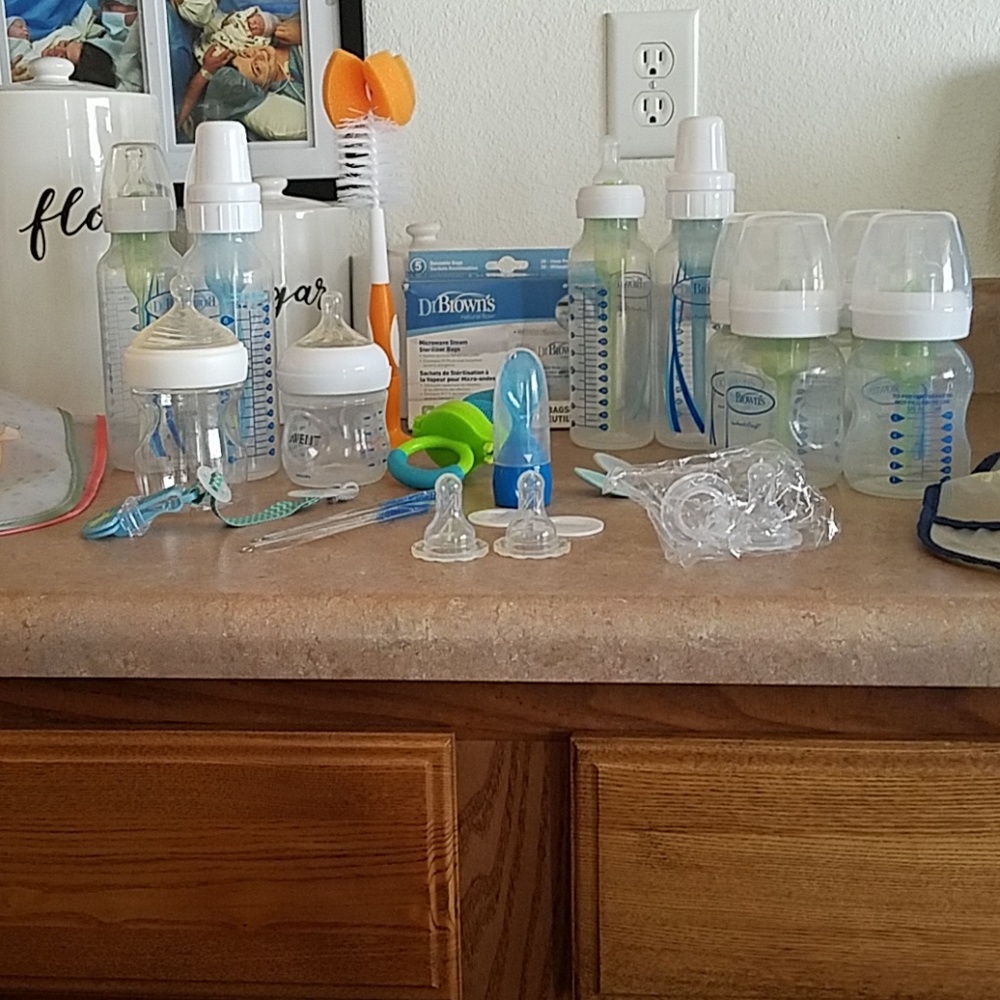 Dr brown and accessories